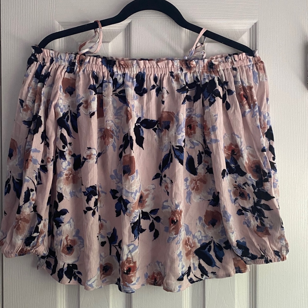 Off the shoulder summer shirt
